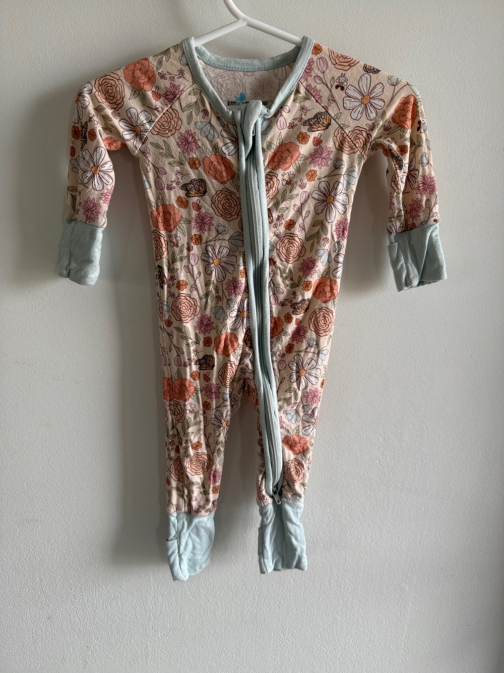 Little ones shop NEWBORN bamboo Floral  Baby One-Piece Pajamas -